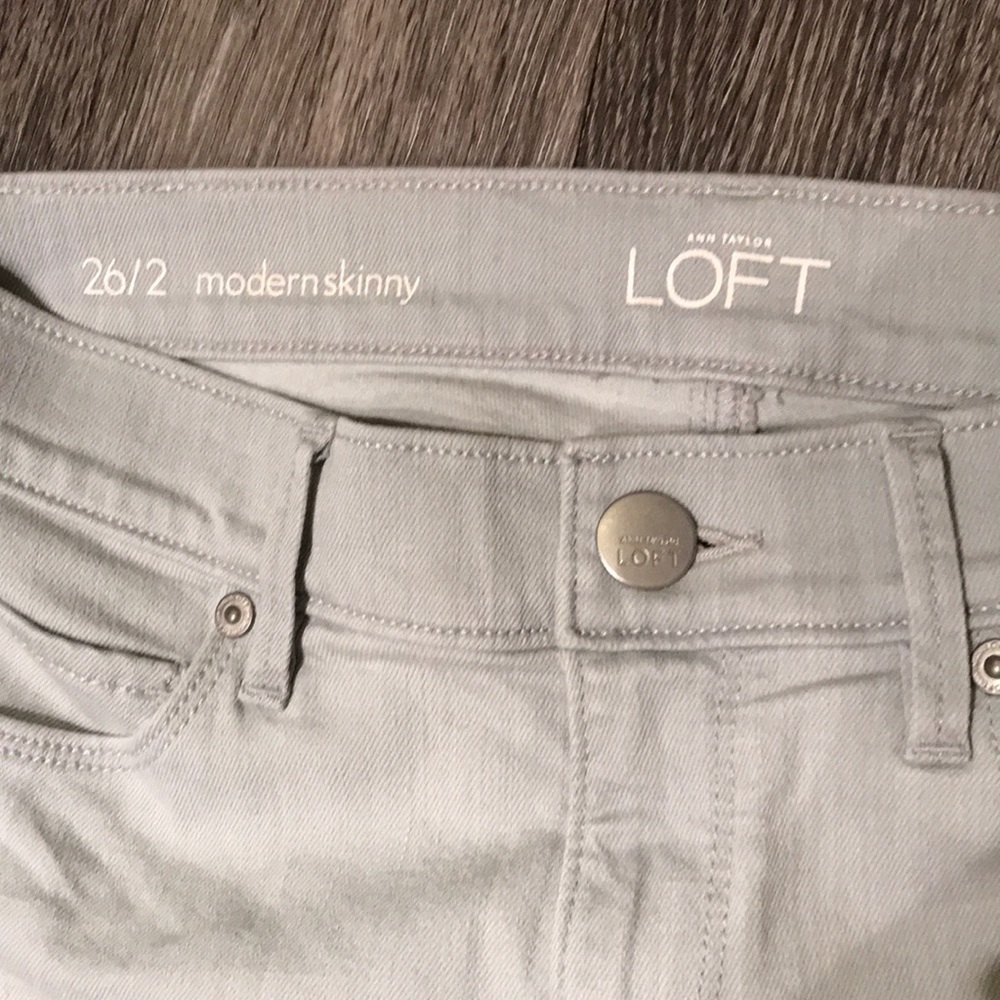 Ann Taylor LOFT Jeans, Modern Skinny, Size 26/2